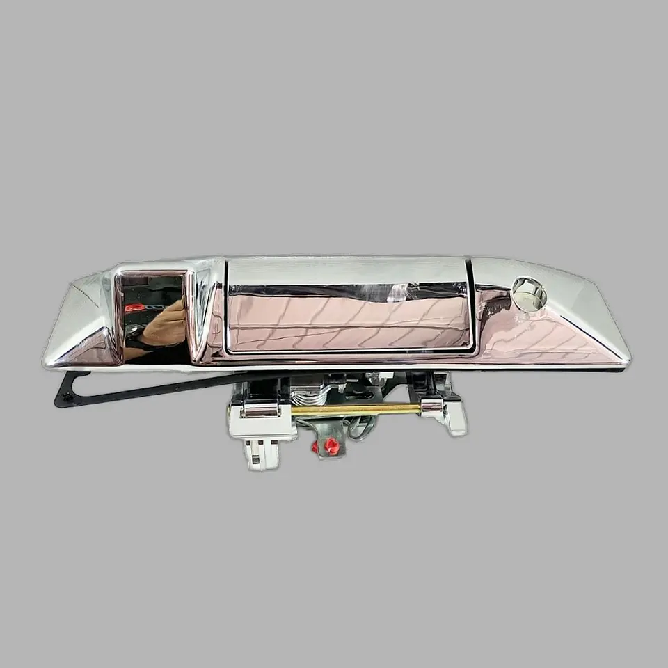 Manilla Portalon Con Orificio Para Maxus T60 Agosto 1