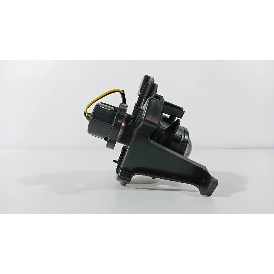 Neblinero Delantero Izquierdo (Lh) Para JAC J5 3