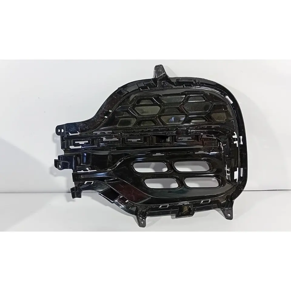 Bisel Neblinero Delantero Izquierdo (Lh) Para Chery Tiggo 8 2