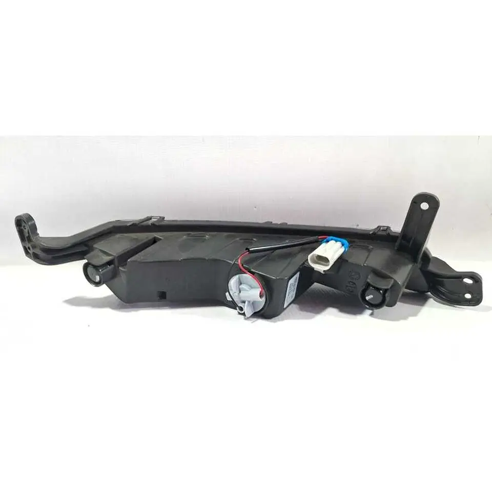 Luz Led Delantero Derecho (Rh) Para MG 360 2