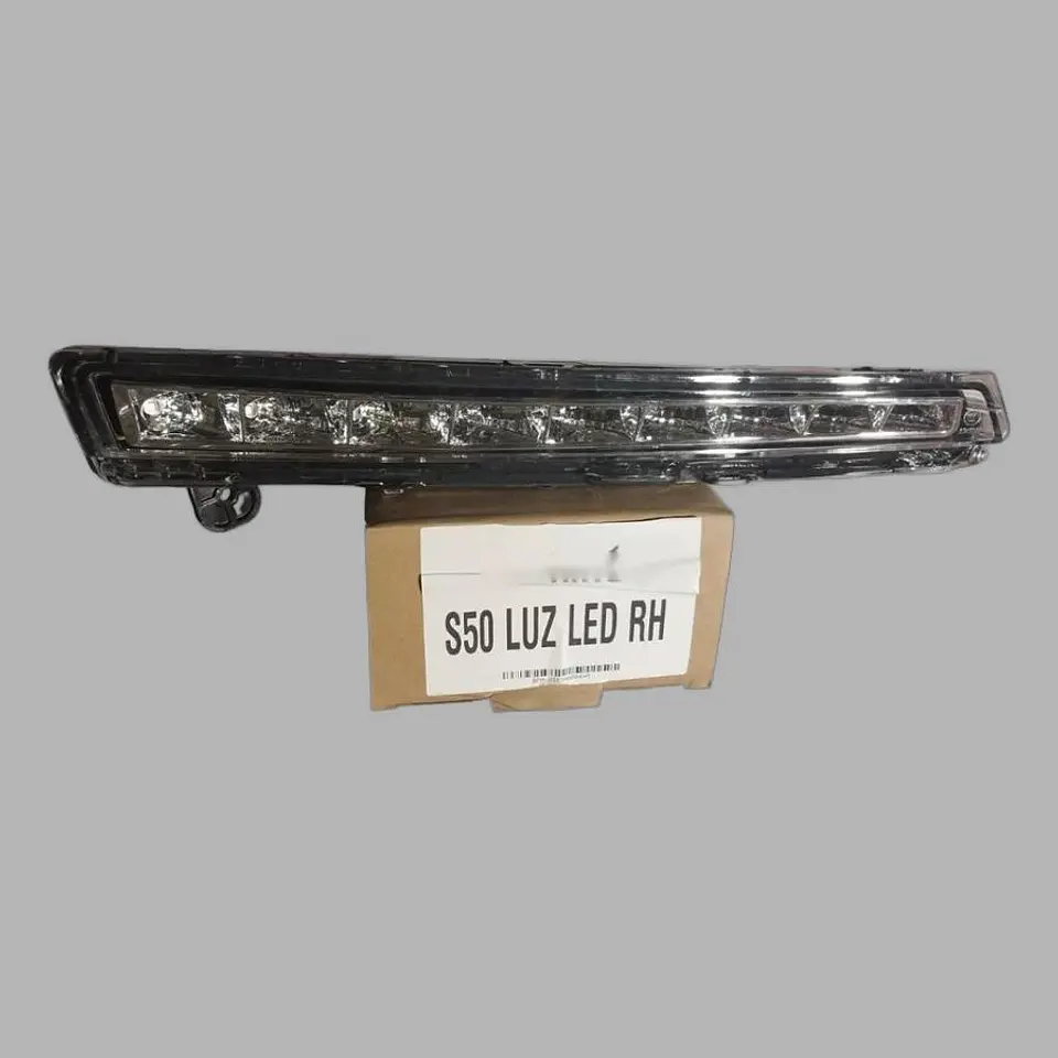 Luz Led Derecho (Rh) Para DFM S50 1
