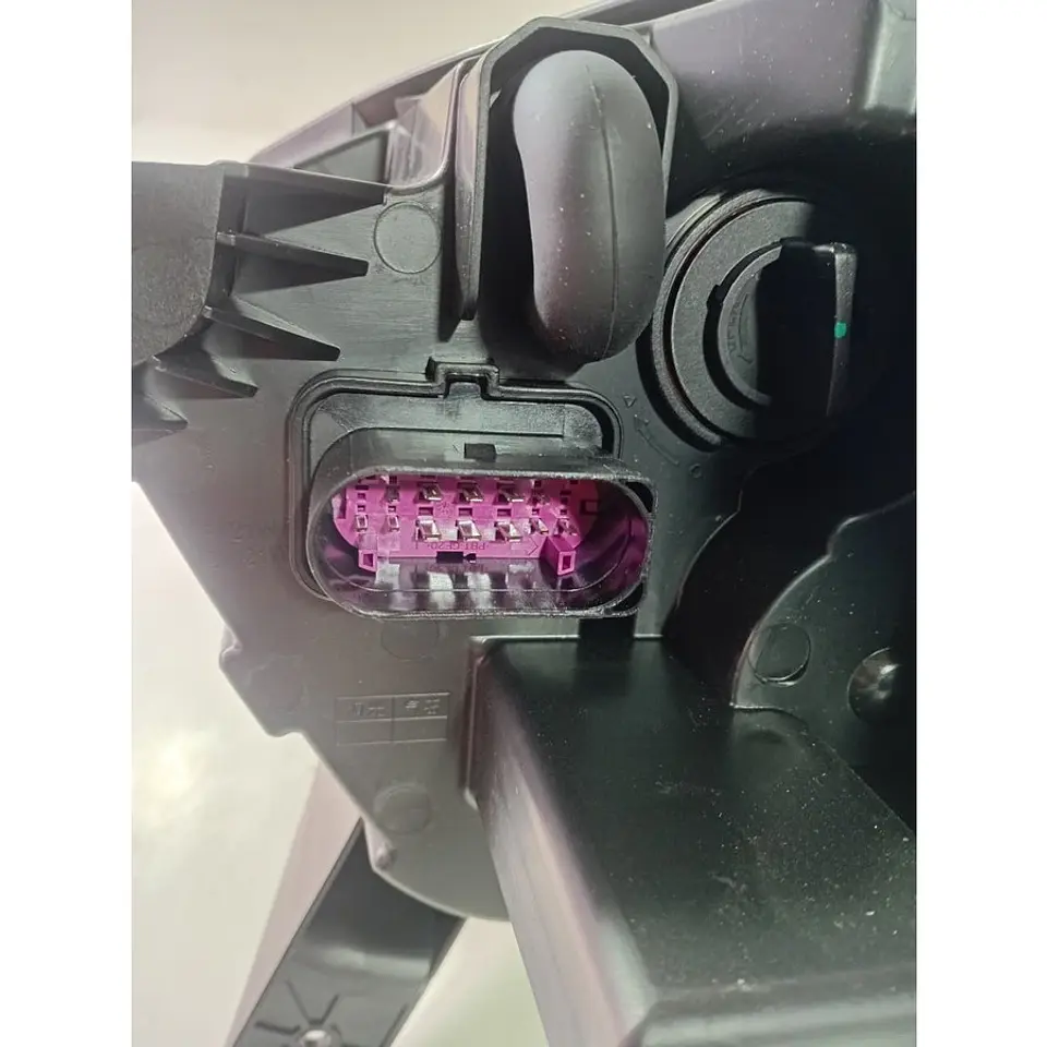 Optico Derecho (Rh) Para JAC JS2 3