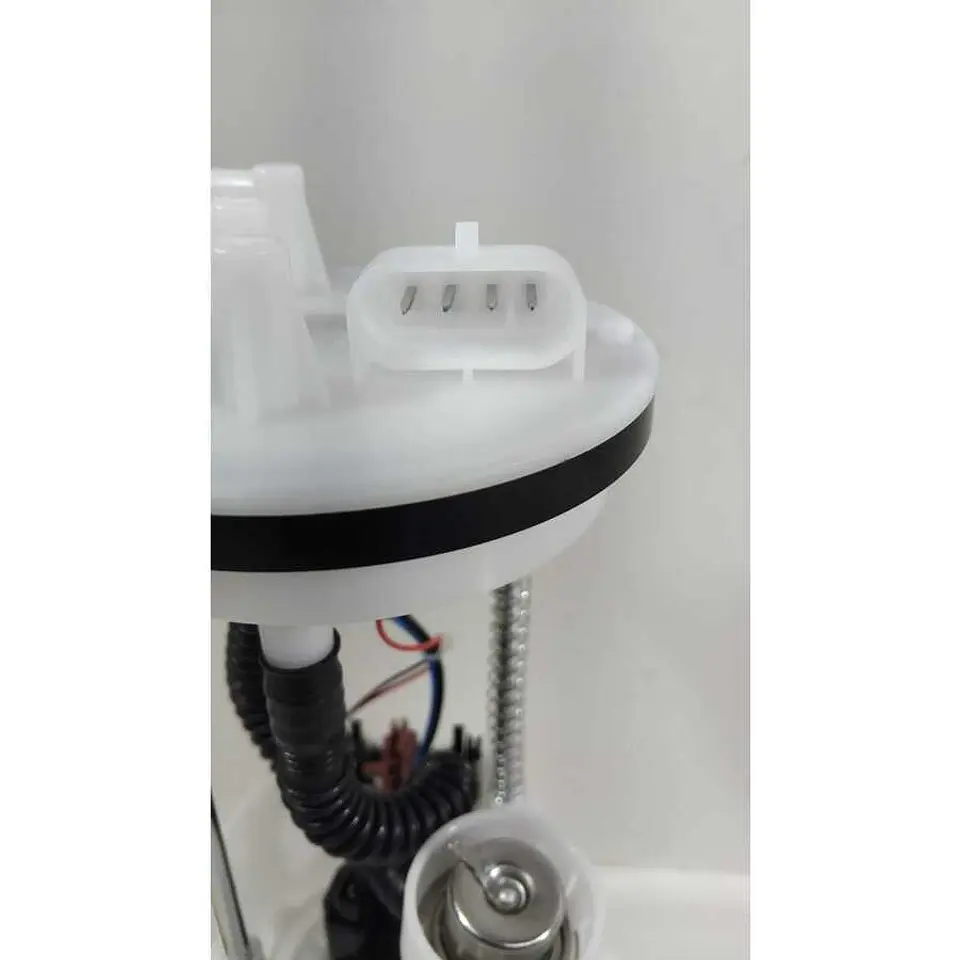 Bomba Bencina Sin Retorno Conector Curvo 3 Salidas Horizontales 465 Para Changan S100 S200 S300 DFSK C25 K05S 1.2 K07 K17 1.0 1.1 GAC Gonow 1.0 3