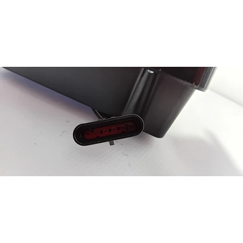 Farol Derecho (Rh) (Chico 3 Ampolletas) Para Maxus C35
