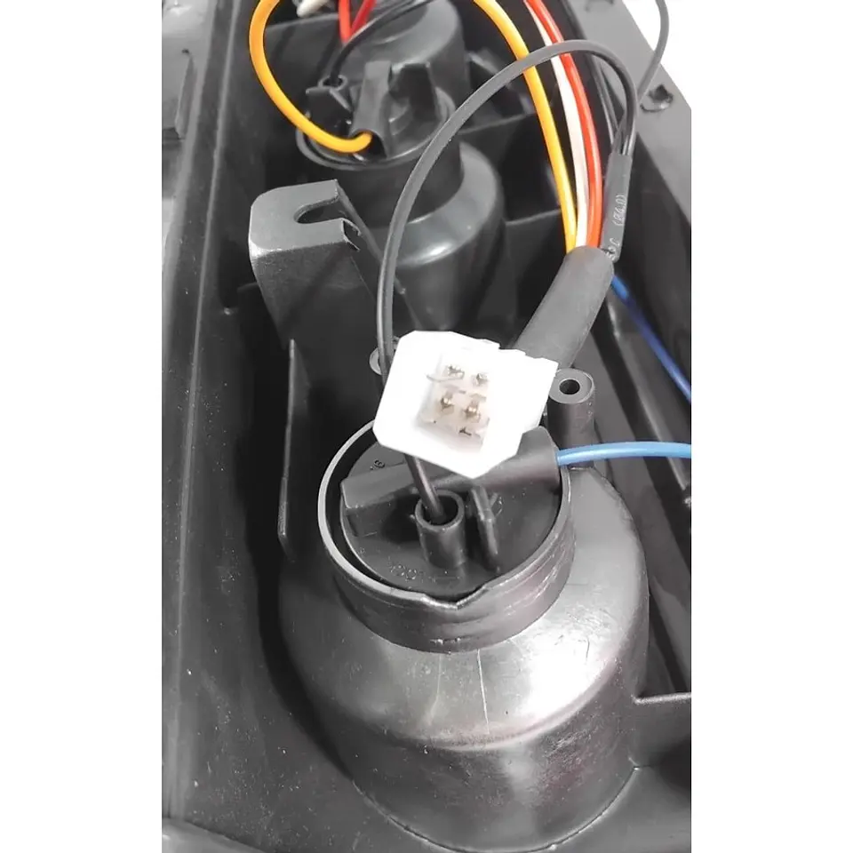 Farol Derecho (Rh) Para Changan S300 4