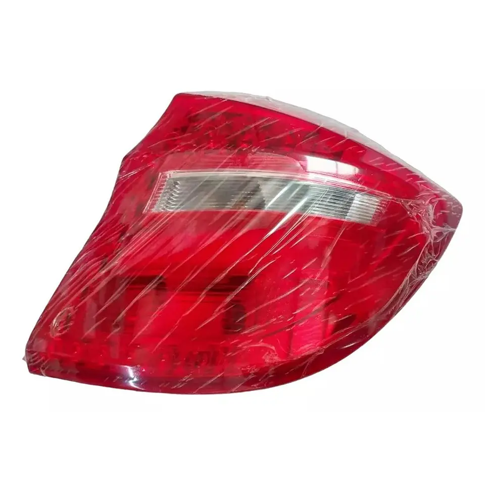 Farol Derecho (Rh) Para Chery Arrizo 3 1