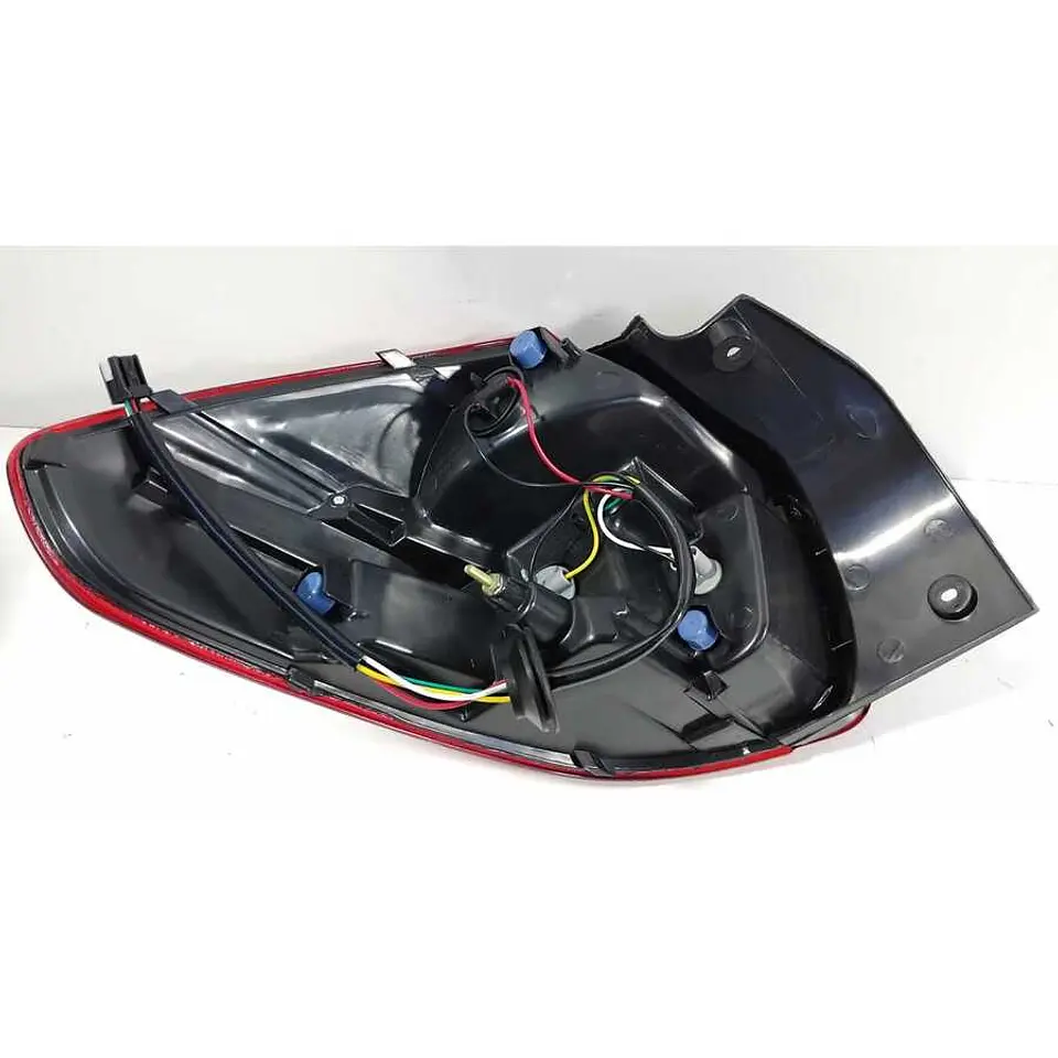Farol Derecho (Rh) Para Chery Tiggo 2 2