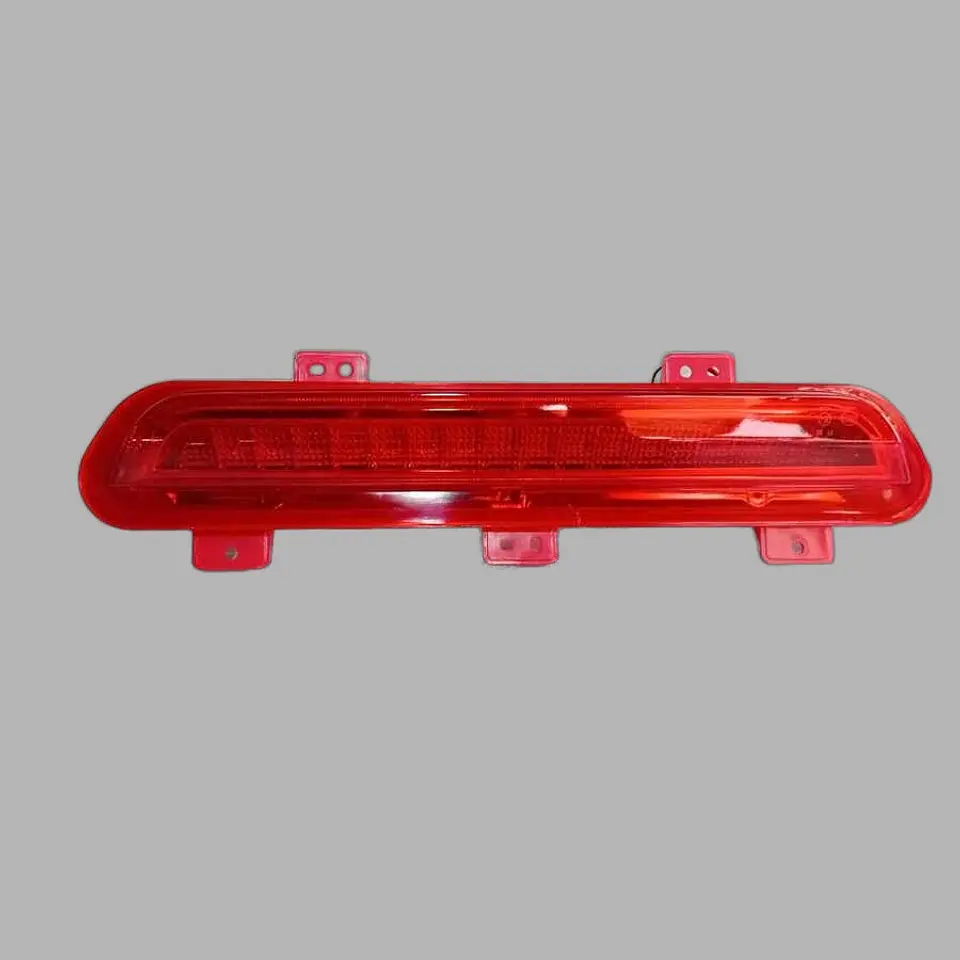 Neblinero Trasero Central Para Brilliance V3 Old Hasta 2019 1