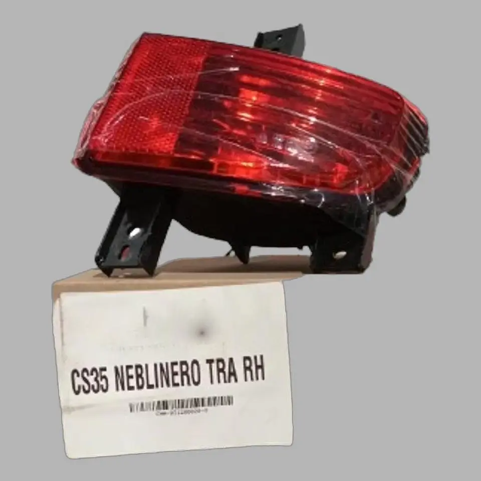 Neblinero Trasero Derecho (Rh) Para Changan CS35 Old 1