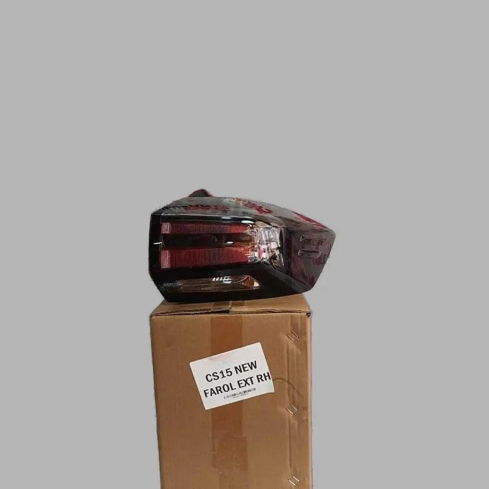 Farol Exterior Derecho (Rh) Para Changan CS15 New 1