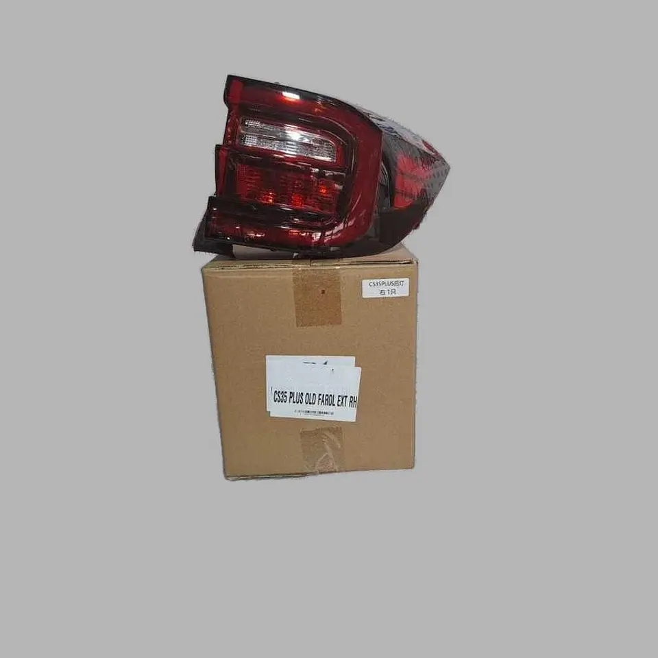 Farol Exterior Derecho (Rh) Para Changan CS35 Plus Old 1