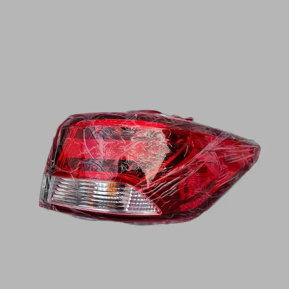 Farol Exterior Derecho (Rh) Para DFM AX7 1