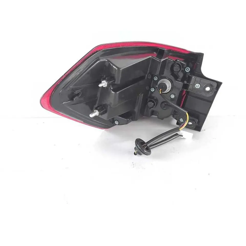 Farol Exterior Derecho (Rh) Para DFM T5L 2