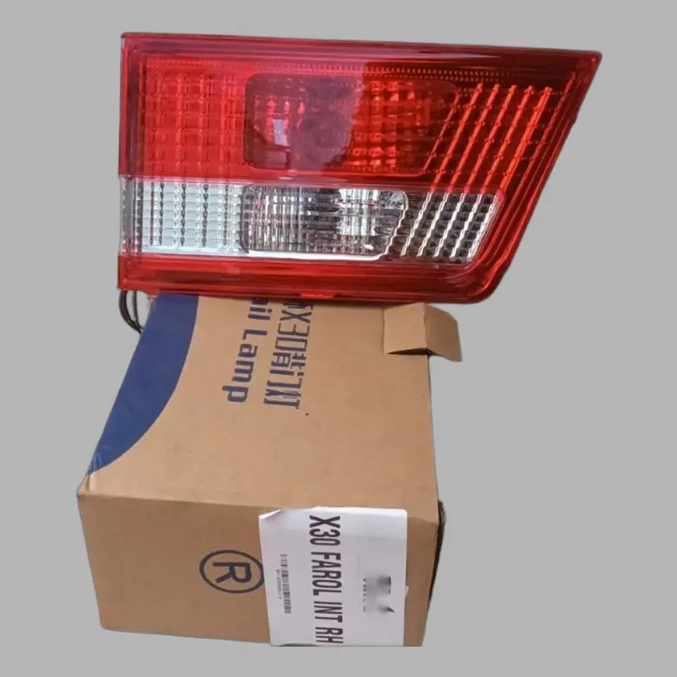 Farol Interior Derecho (Rh) Para Brilliance X30 1