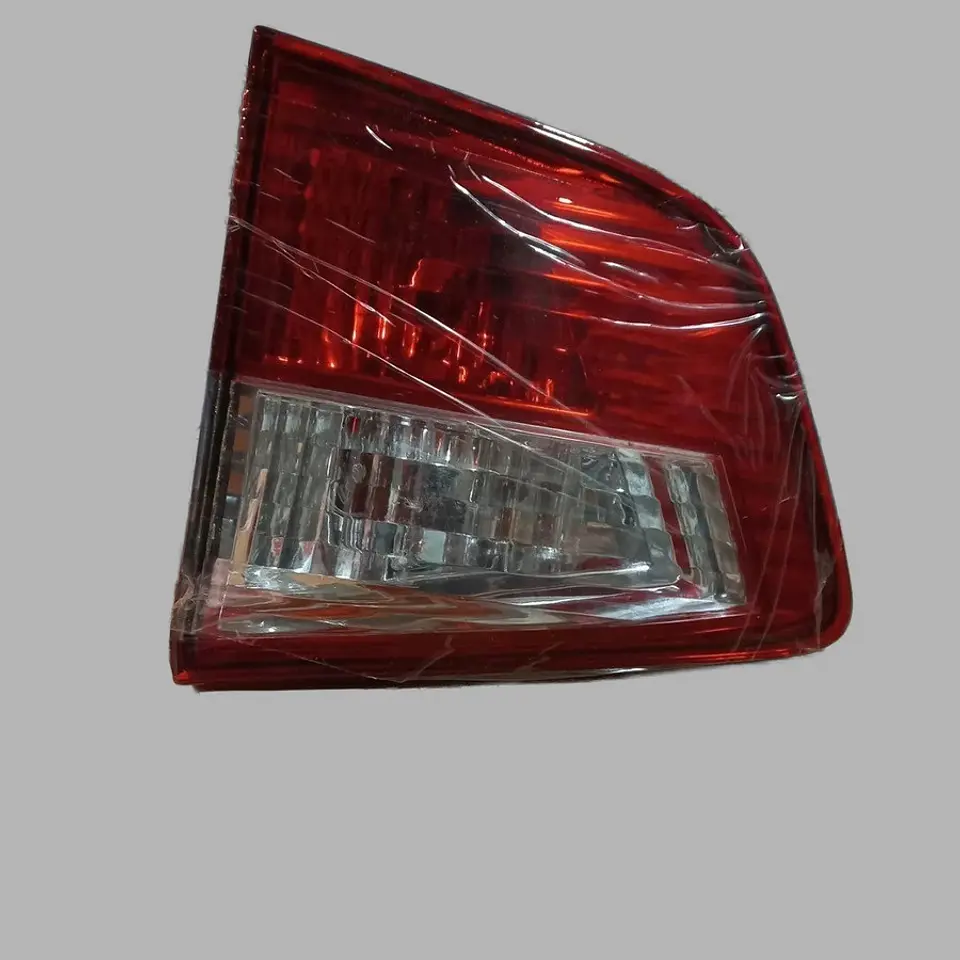 Farol Interior Derecho (Rh) Para BYD S6 1