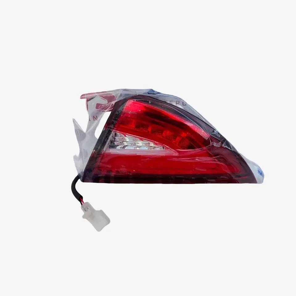 Farol Interior Derecho (Rh) Para Chery Arrizo 5 1
