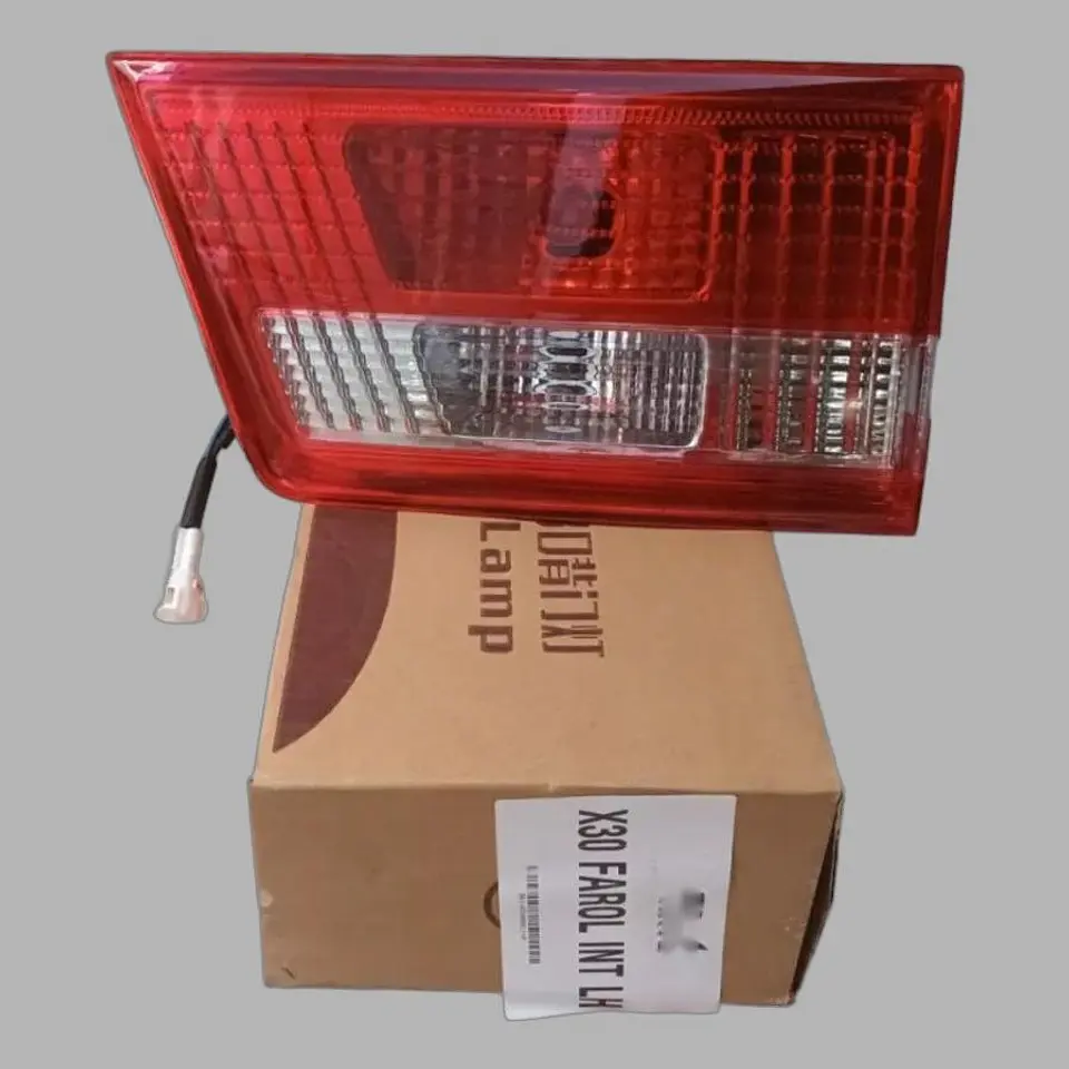 Farol Interior Izquierdo (Lh) Para Brilliance X30 1