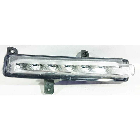 Luz LED (Rh) Chery Tiggo 8 2019-2026