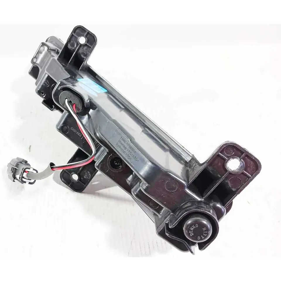 Luz LED (Rh) Chery Tiggo 8 2019-2026 2