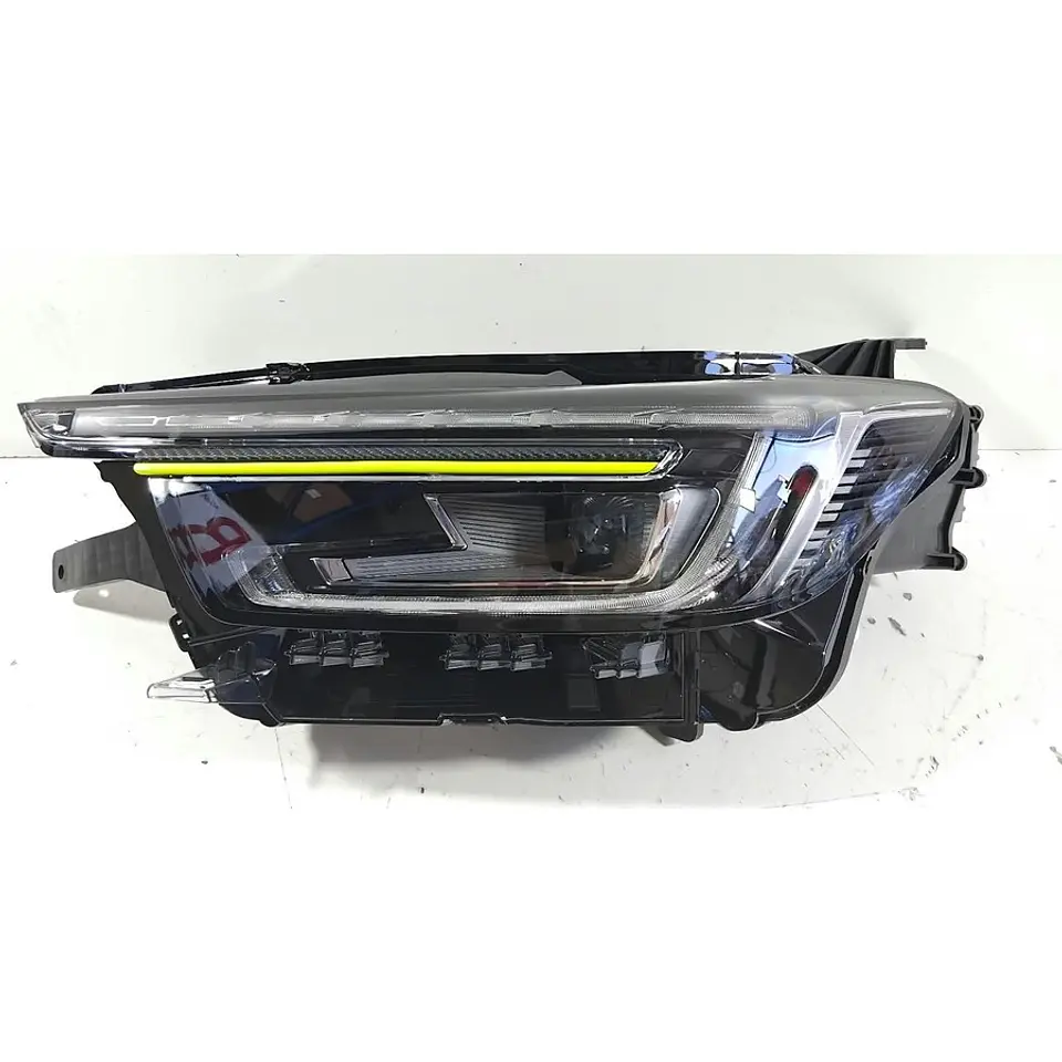 Óptico (Lh) Con LED MG RX5 2023-2026 1