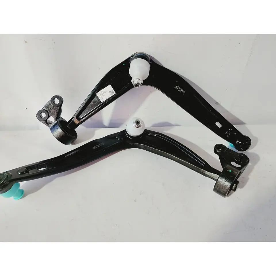 Par De Bandejas De Suspensión Con Rótula MG 550 / MG 6 / MG 750 1.8 2009-2014 2