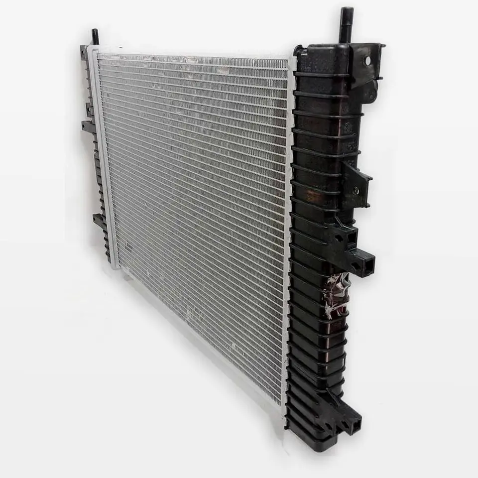 Radiador De Agua Chery Tiggo 2 / Arrizo 5 / Tiggo 2 Pro / Tiggo 3 / Tiggo 7 / Tiggo 4 / Tiggo 8 Mt At 2017-2026 3
