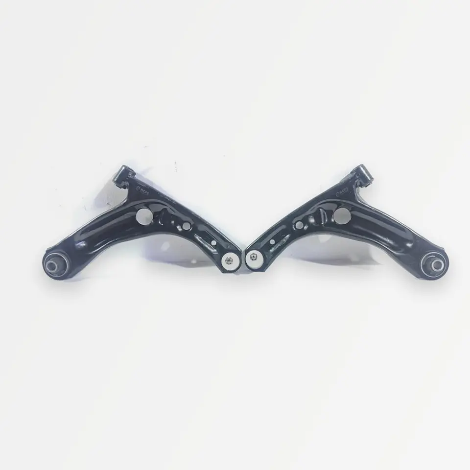 Juego De Bandejas De Suspensión BYD F0 / Geely Lc / JAC J2 1.0 2009-2017 1