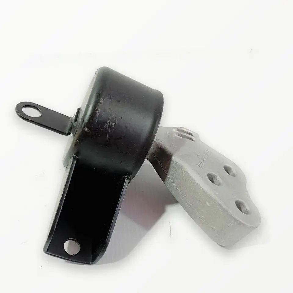 Soporte De Motor Derecho DFM Joyear X3 / Joyear 1.6 / KYC X5 2013-2026 3