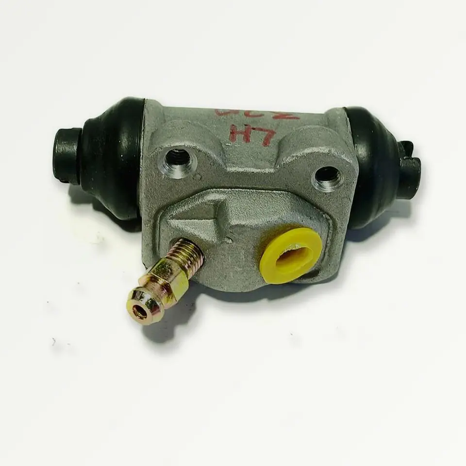 Cilindro De Freno Trasero Izquierdo Geely Ck / Lifan 320 / 330 2009-2016 4