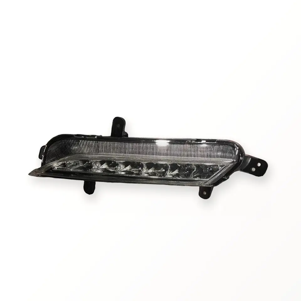 Luz Led Derecho (Rh) DFM S500 1.5 2019-2024 1