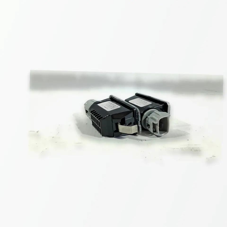 Luz Foco Patente Por Par Maxus T60 2017-2026 3