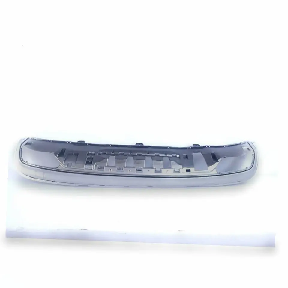Moldura Central Parachoque Trasero Geely Azkarra 1.5 2022-2024 1