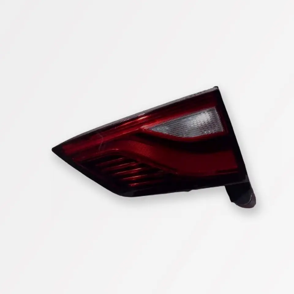 Farol Interior Derecho (Rh) MG Zs 2018-2024 1