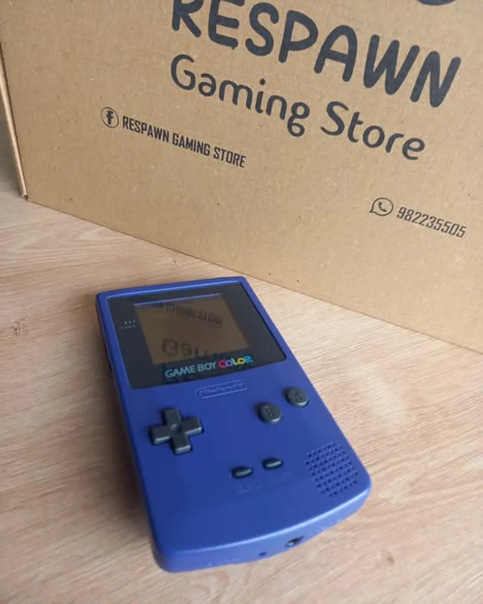 Gameboy color morado 4