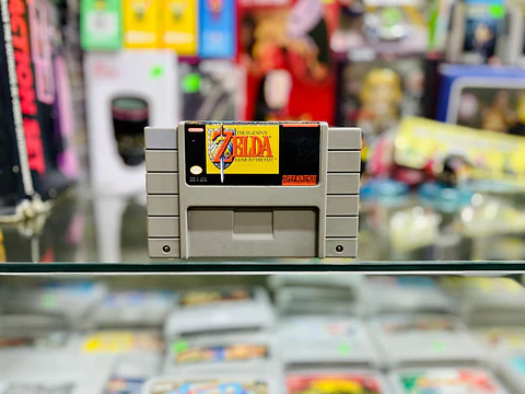 The legend of zelda a link to the past(snes)