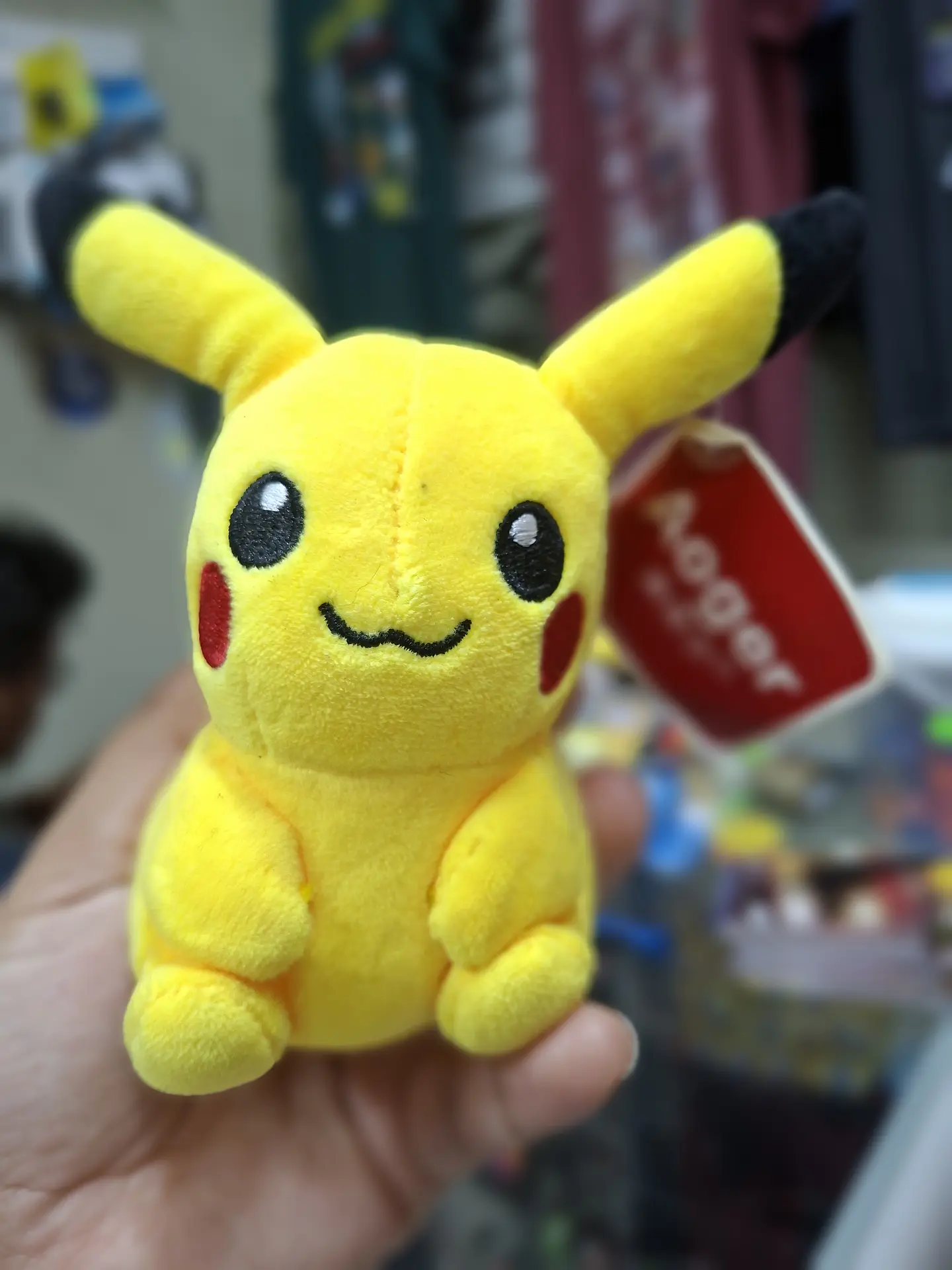 Peluche pikachu aoger 1
