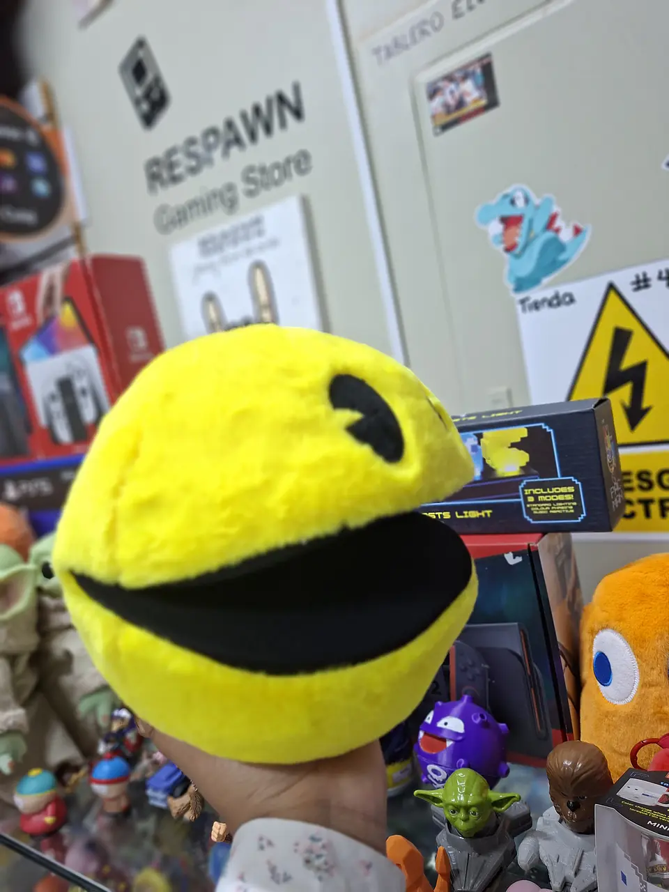 Peluche pacman grande 3
