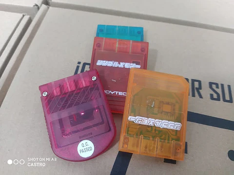Memory card replica