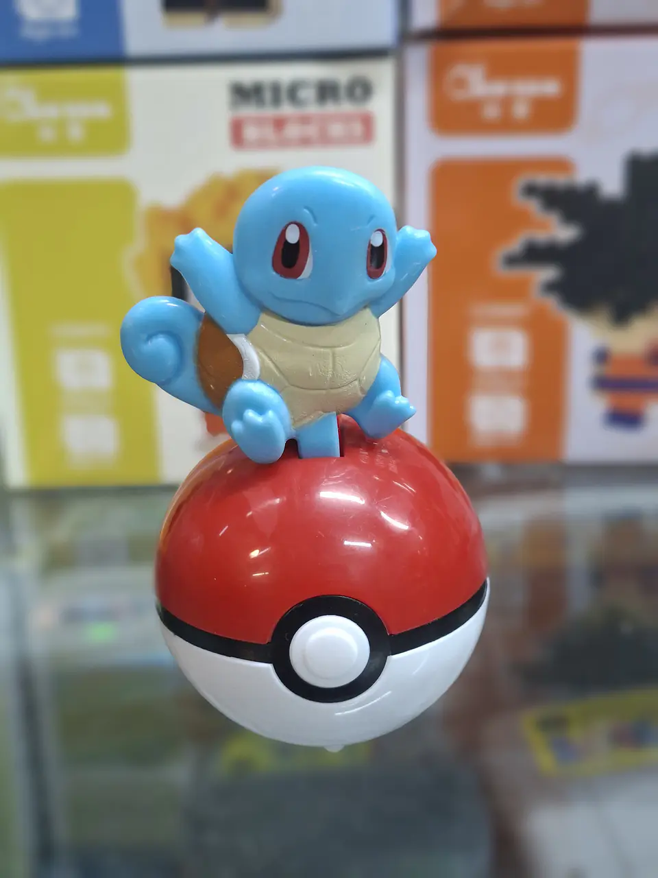 Pokemom Mcdonald en caja 5