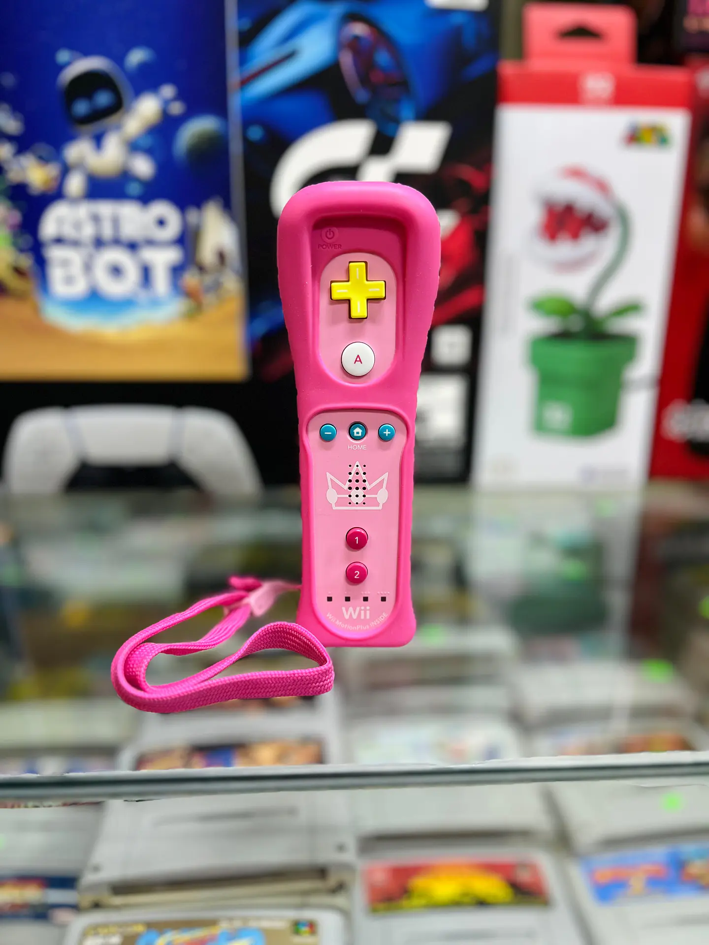Wii mote Peach  1
