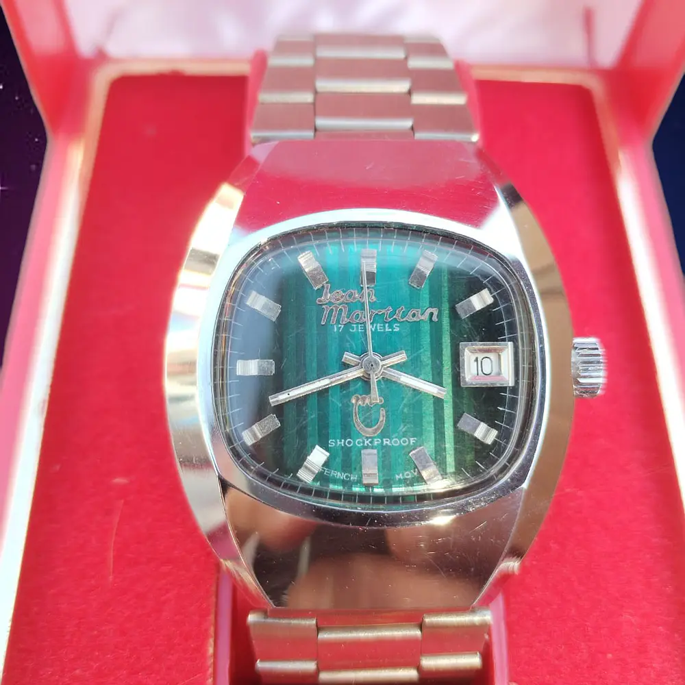 Reloj Jean Marttan acero esfera color Mostaza Nuevo sin uso ochentero con su caja original. 2