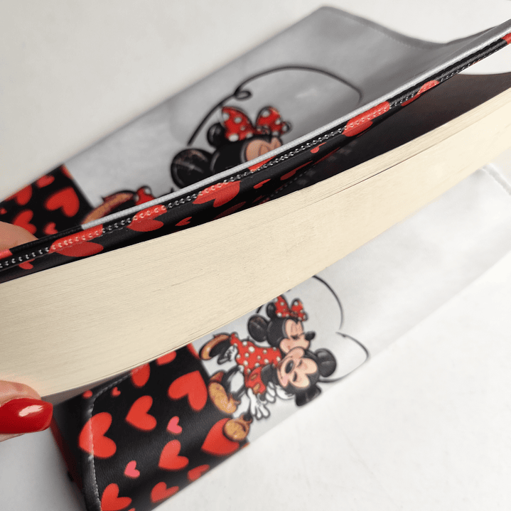 Capa de Livro Universal 2