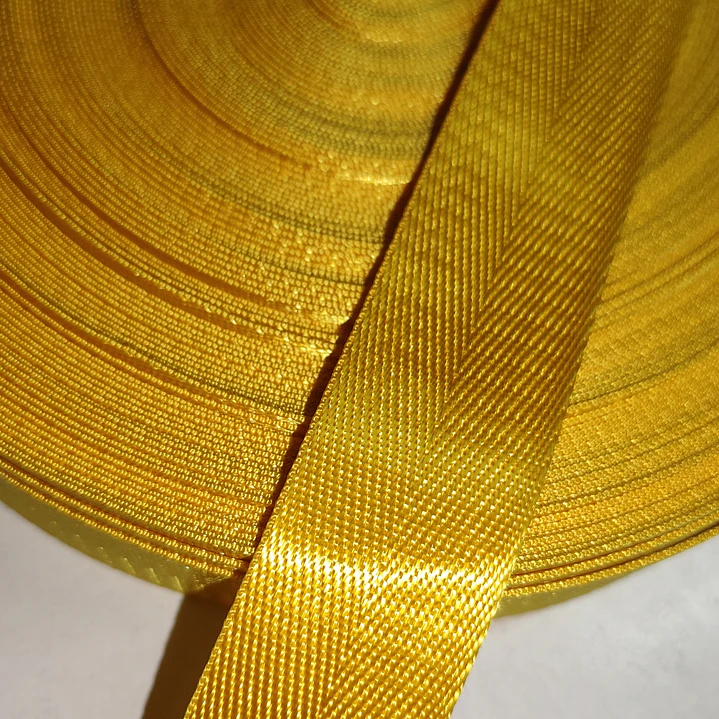 Percinta Acetinada Espinhada 22