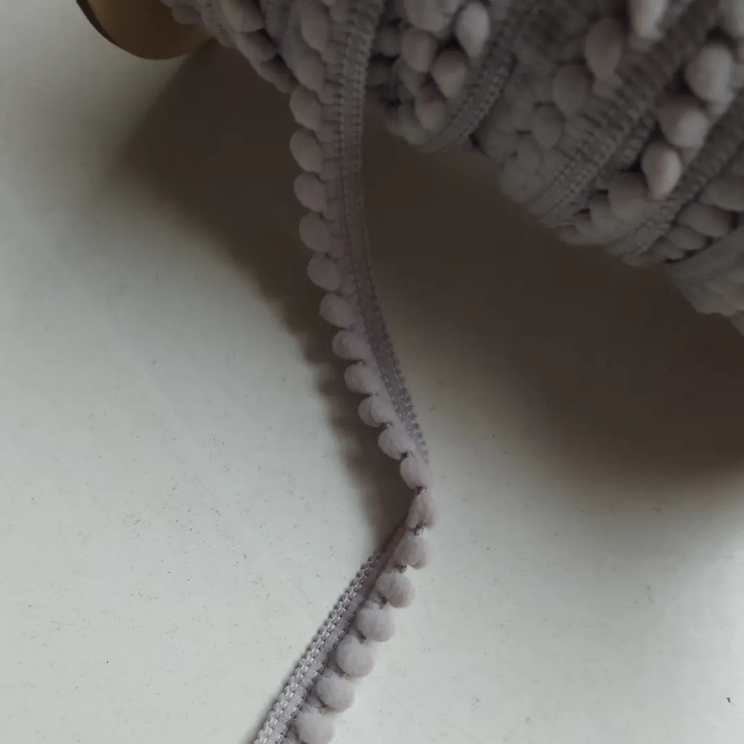 Fita pompom 10