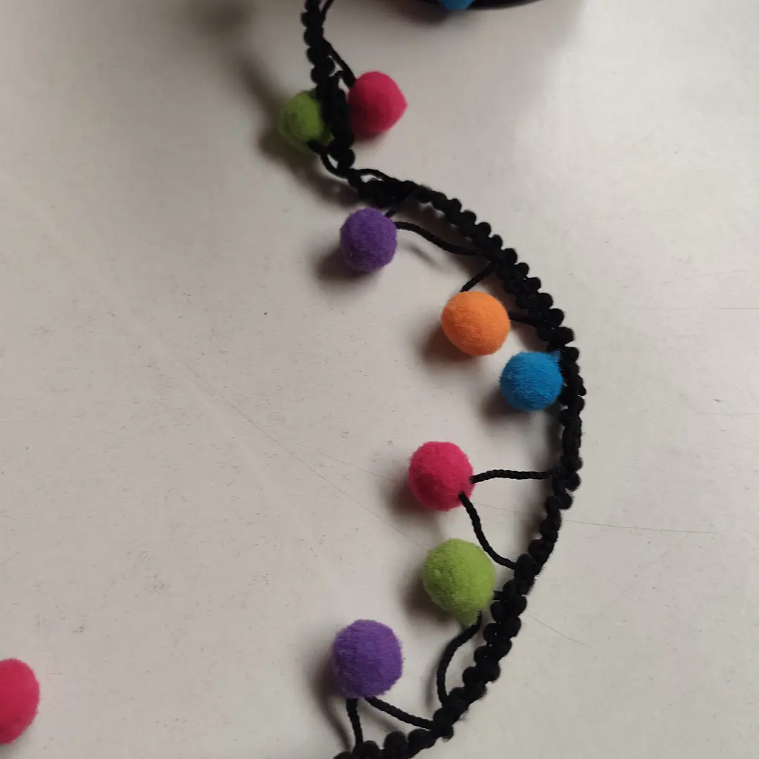 Fita pompom 15