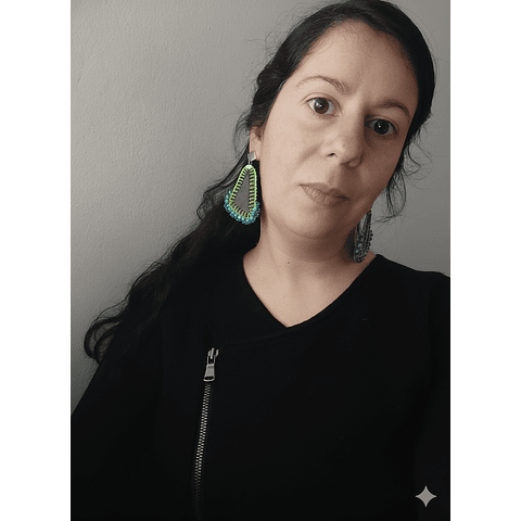 Aros Ecocuero café bordado mostacillas - Diseño único hecho a mano  