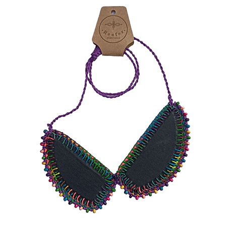 Collar diseño único hecho a mano - CO09