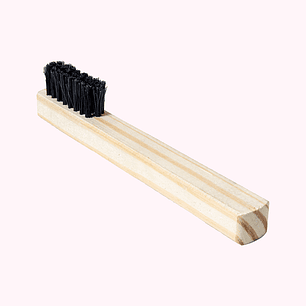 Cepillo para aplicar pomada 