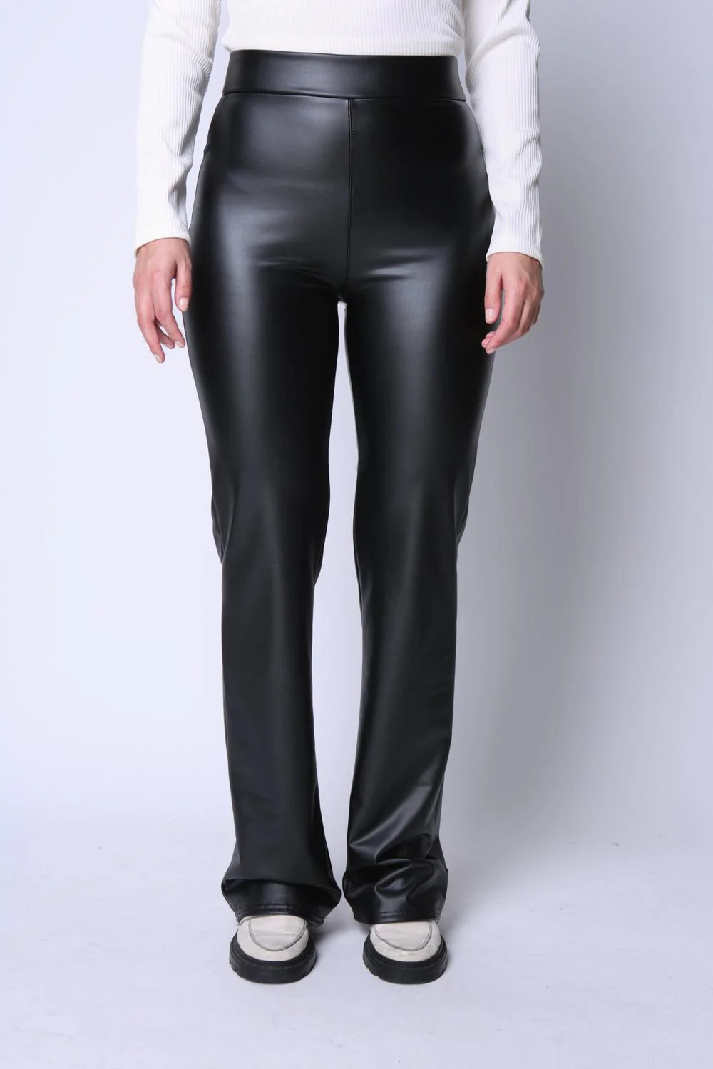 Calzas y Pantalones