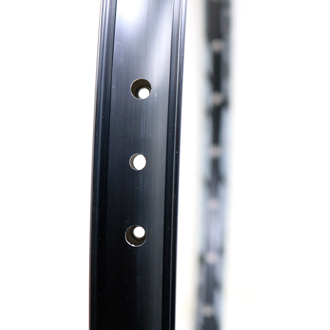 Llanta Weinmann U36 TL 29